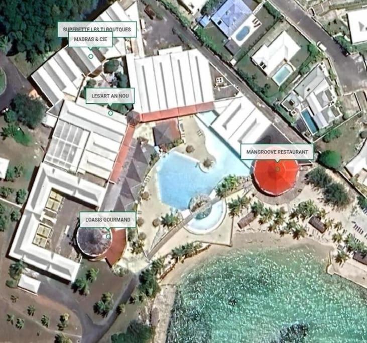 Studio Bord De Mer Avec Piscine - Le Manganao, Saint-Francois Екстериор снимка